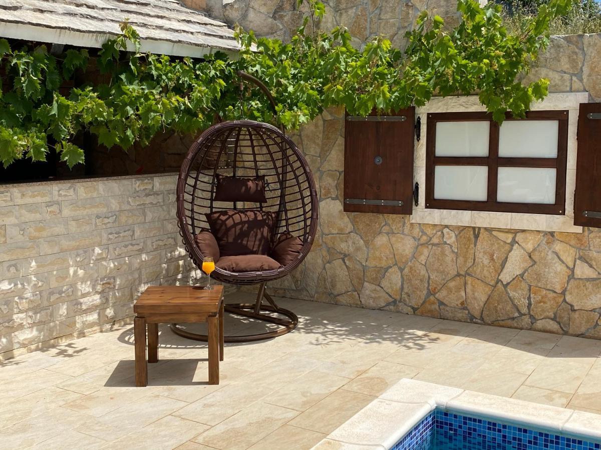 Holiday Home Cerim Trogir Exteriér fotografie